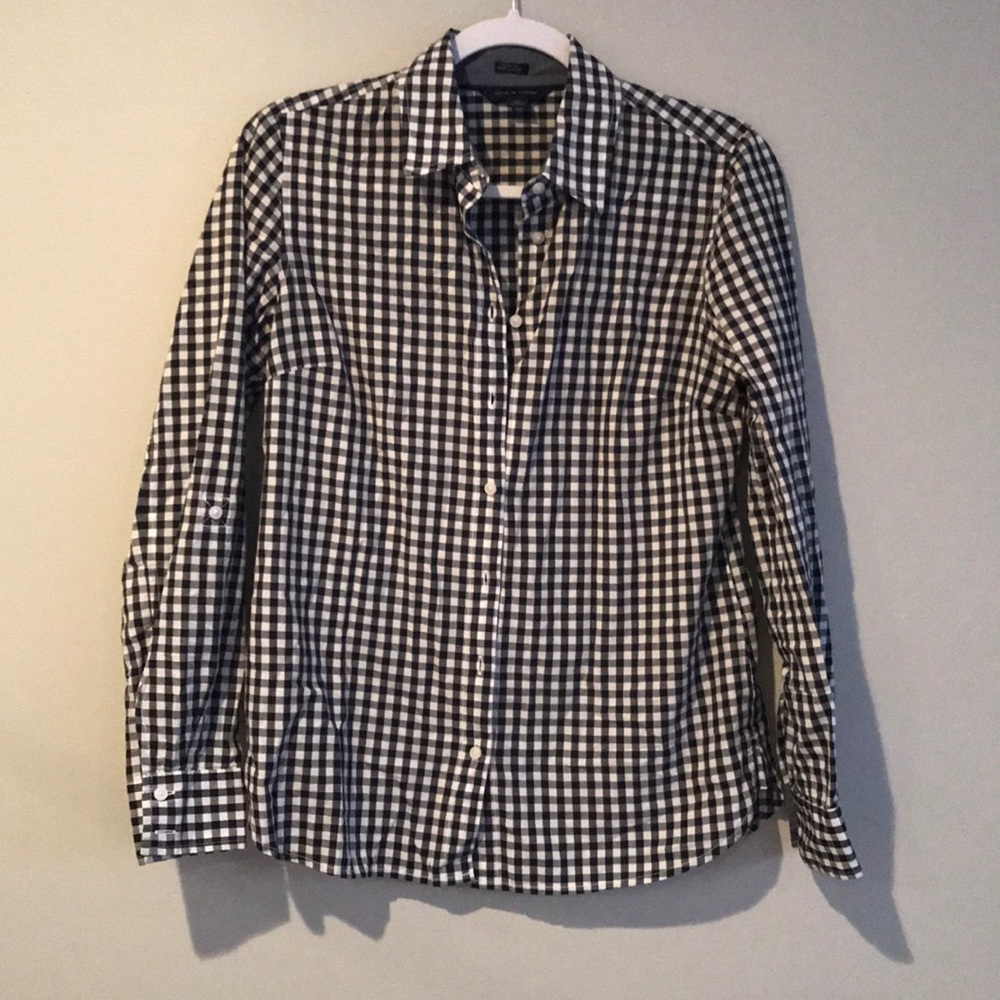 Black and white plaid button up long sleeve shirt